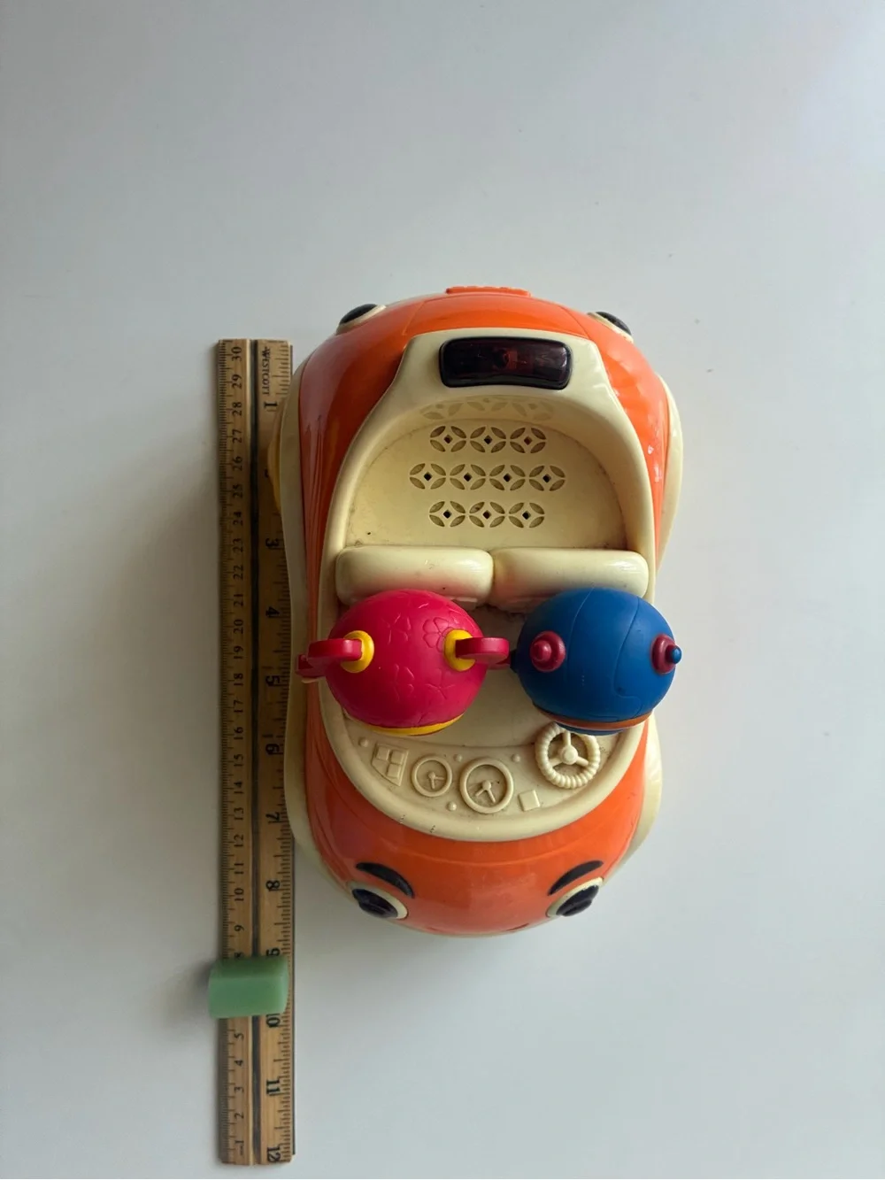 Umi Zoomi car